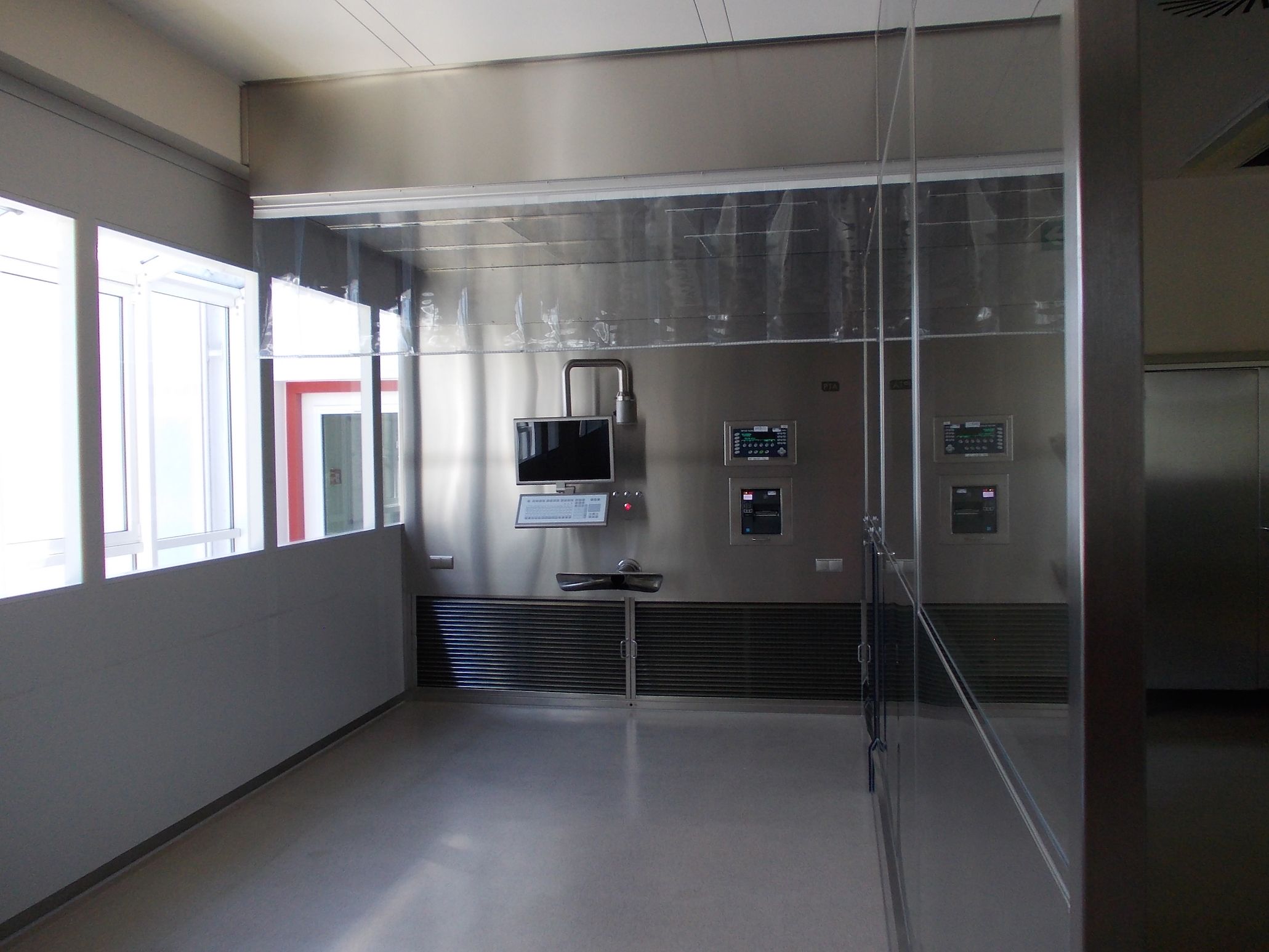 PTA Pharma-Technischer Apparatebau: 30 Jahre Spitzen-Technologie