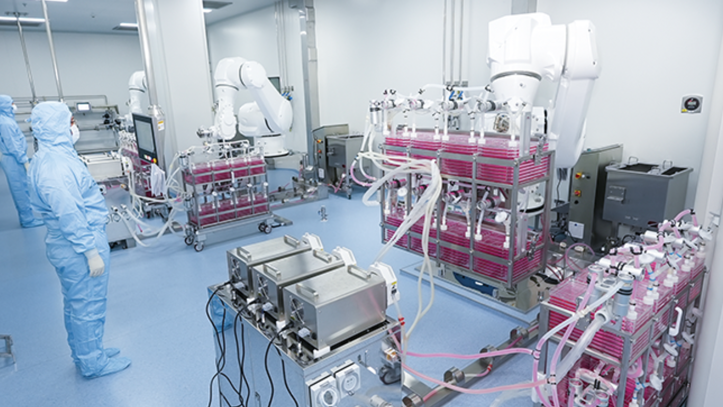 Kamerageführte Robotik Teil 1 – Der Schlüssel zur flexiblen Pharmaproduktion | Beitrag aus Tech4Pharma 15 | Nr. 3 | Seite 132-139 (2025)